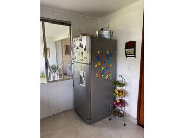 APARTAMENTO EN VENTA EN LA FLORA PISO 6 RENTANDO  (LSA)