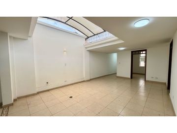 Casa remodelada de una planta en venta Barrio El Centro Palmira Valle