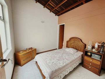 Venta de casa independiente en Bello- Cabañitas