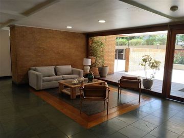 Departamento en Venta en Las Verbenas 9075