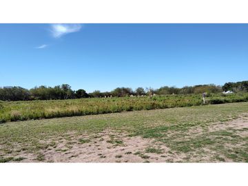 Oliveros: Terrenos de 482 m2 en Venta financiados en Barrio de Quintas, Oliveros, Santa Fe, Argentina