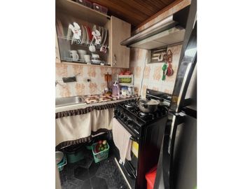 Santa Librada Casa Rentable Venta 3 aptos + local comercial