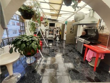 Santa Librada Casa Rentable Venta 3 aptos + local comercial