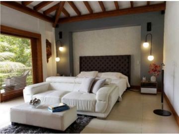 Casa campestre en condominio para la venta en cerritos malabar,Pereira