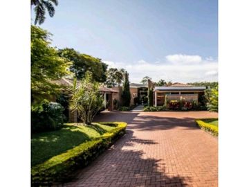 Casa campestre en condominio para la venta en cerritos malabar,Pereira