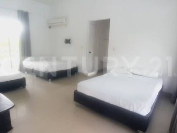 VENDO HERMOSA CASA HOTEL IDEAL  PARA  AIRBNB EN GUADUAS CUNDINAMARCA