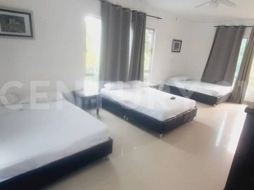 VENDO HERMOSA CASA HOTEL IDEAL  PARA  AIRBNB EN GUADUAS CUNDINAMARCA