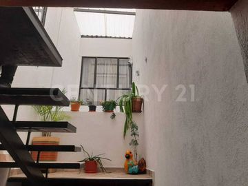 ESPECTASCULAR CASA EN VENTA