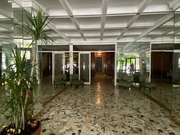 VENTA Departamento 3 ambientes con balcón sobre Av Colón - Plaza Colon Mar del Plata