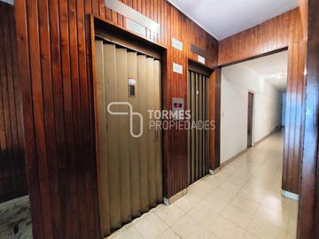VENTA Departamento 3 ambientes con balcón sobre Av Colón - Plaza Colon Mar del Plata