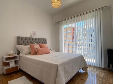 VENTA Departamento 3 ambientes con balcón sobre Av Colón - Plaza Colon Mar del Plata