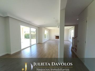 Casa a la  laguna en Venta El Canton Barrio Norte-Escobar-Maschwitz