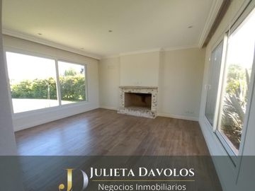 Casa a la  laguna en Venta El Canton Barrio Norte-Escobar-Maschwitz