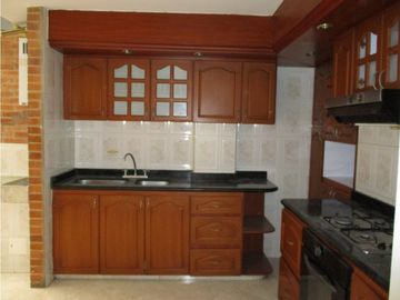 SE VENDE APARTAMENTO EN MODELIA EDI LOS PINOS