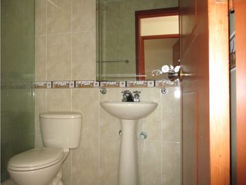 SE VENDE APARTAMENTO EN MODELIA EDI LOS PINOS