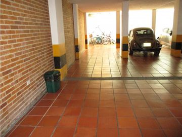 SE VENDE APARTAMENTO EN MODELIA EDI LOS PINOS