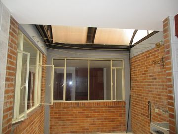SE VENDE APARTAMENTO EN MODELIA EDI LOS PINOS