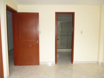 SE VENDE APARTAMENTO EN MODELIA EDI LOS PINOS