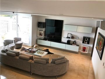 SE VENDE CASA DE LUJO EN ALTOS DE RIOMAR