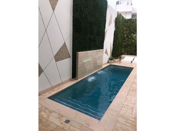 SE VENDE CASA DE LUJO EN ALTOS DE RIOMAR