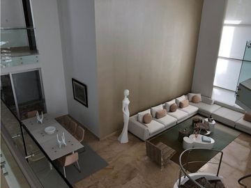 SE VENDE CASA DE LUJO EN ALTOS DE RIOMAR