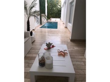SE VENDE CASA DE LUJO EN ALTOS DE RIOMAR