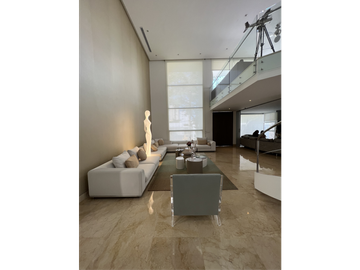 SE VENDE CASA DE LUJO EN ALTOS DE RIOMAR