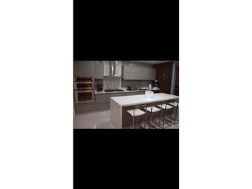 SE VENDE CASA DE LUJO EN ALTOS DE RIOMAR