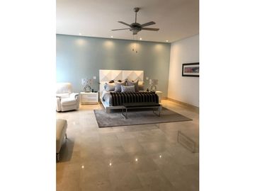 SE VENDE CASA DE LUJO EN ALTOS DE RIOMAR
