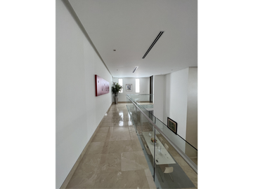 SE VENDE CASA DE LUJO EN ALTOS DE RIOMAR