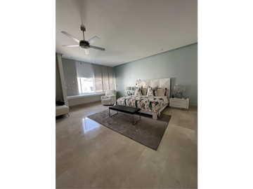 SE VENDE CASA DE LUJO EN ALTOS DE RIOMAR
