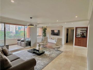VENTA HERMOSO APARTAMENTO EN LAS SANTAS POBLADO