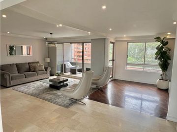 VENTA HERMOSO APARTAMENTO EN LAS SANTAS POBLADO