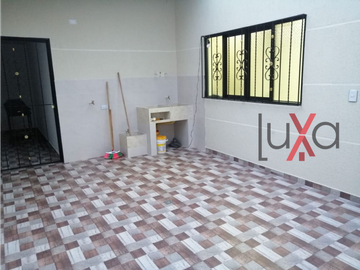 LUXA VENDE CASA EN VEREDA LAME. MAS LOTE CONTIGUO