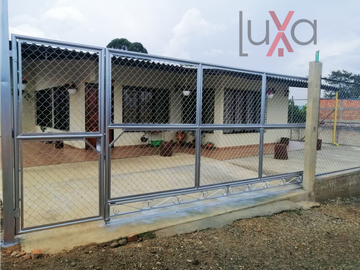 LUXA VENDE CASA EN VEREDA LAME. MAS LOTE CONTIGUO