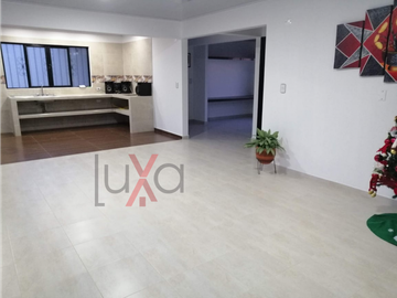 LUXA VENDE CASA EN VEREDA LAME. MAS LOTE CONTIGUO