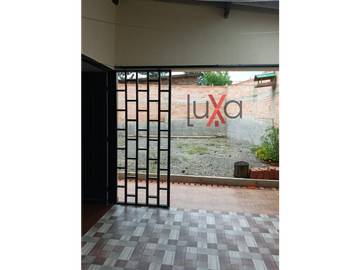 LUXA VENDE CASA EN VEREDA LAME. MAS LOTE CONTIGUO