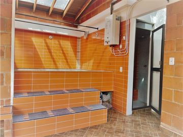 Casa en venta La Estrella - San Agustín