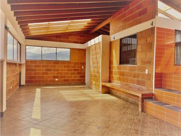 Casa en venta La Estrella - San Agustín