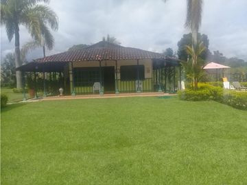 Finca Hotel en el Quindío en Venta