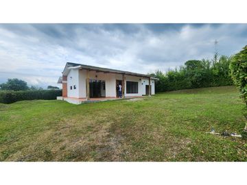 Casa Campestre en Venta Ulloa Valle