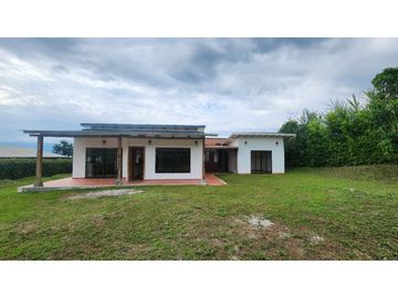 Casa Campestre en Venta Ulloa Valle