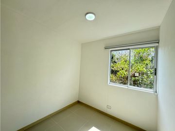 Se Vende Apartamento Sector - Av Centenario