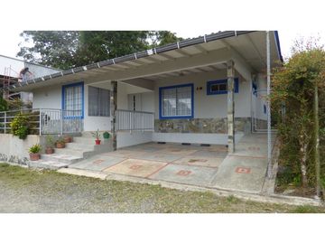 VENTA CASA CAMPESTRE VIA ARMENIA -PEREIRA