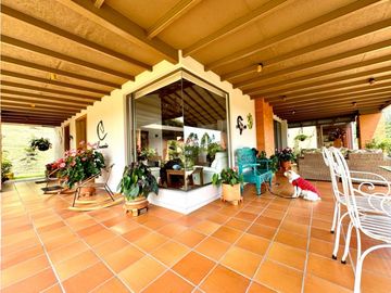 Vendo casa Campestre estilo Español en el Carmen de Viboral