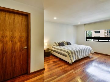 VENTA DEPARTAMENTO EN BOSQUES DE LAS LOMAS
