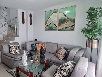 CASA EN CONJUNTO EN VENTA EN CIUDAD JARDIN EN BARRANQUILLA