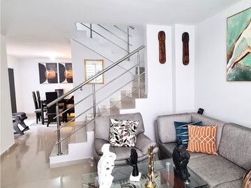CASA EN CONJUNTO EN VENTA EN CIUDAD JARDIN EN BARRANQUILLA