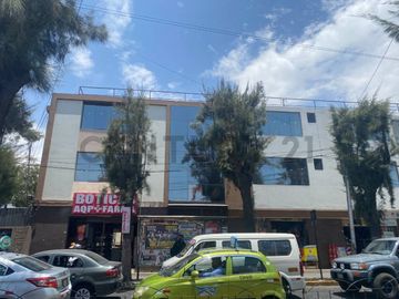 Alquiler Oficina comercial en  Av. La Salle