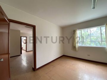 Alquiler Oficina comercial en  Av. La Salle